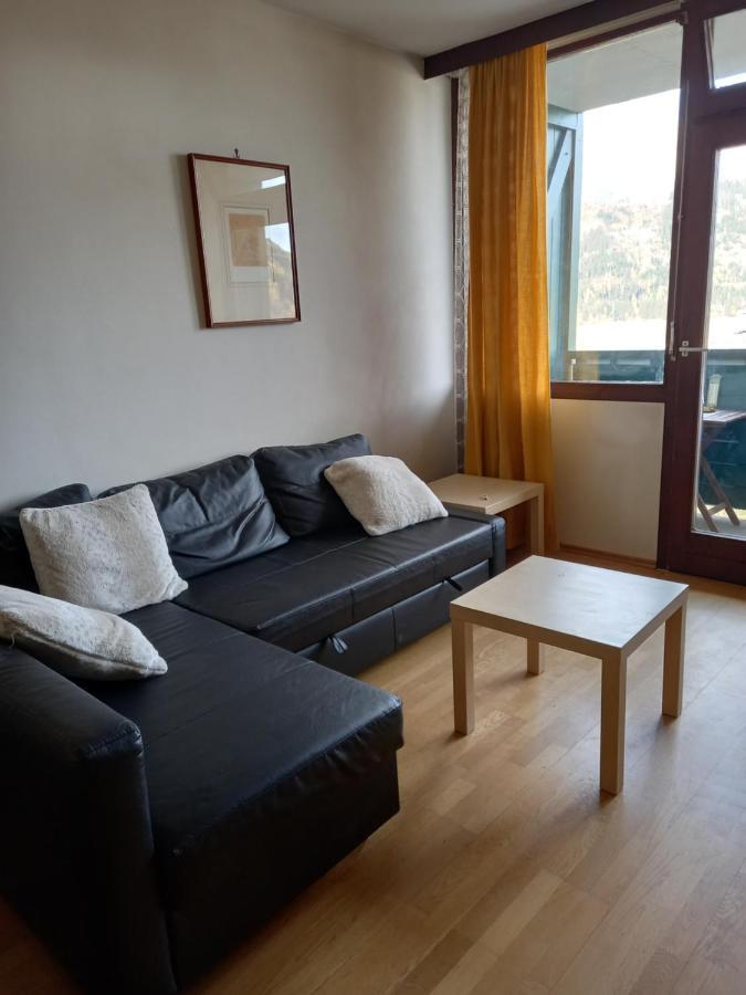 Panoramis Apartment In ชลัดมิง ภายนอก รูปภาพ