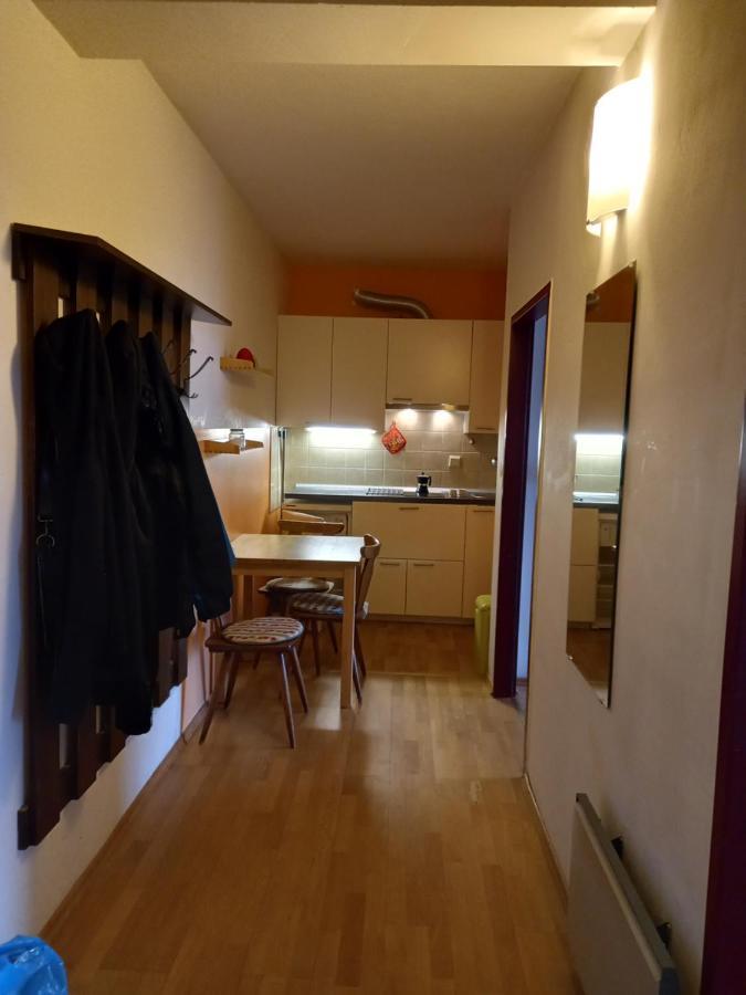 Panoramis Apartment In ชลัดมิง ภายนอก รูปภาพ
