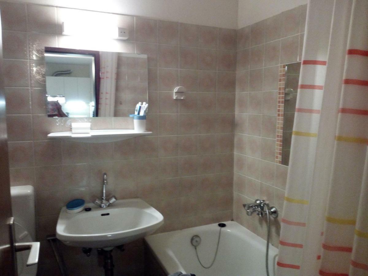 Panoramis Apartment In ชลัดมิง ภายนอก รูปภาพ